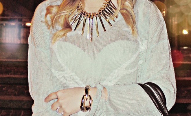 Street Style: Oversized Sweater