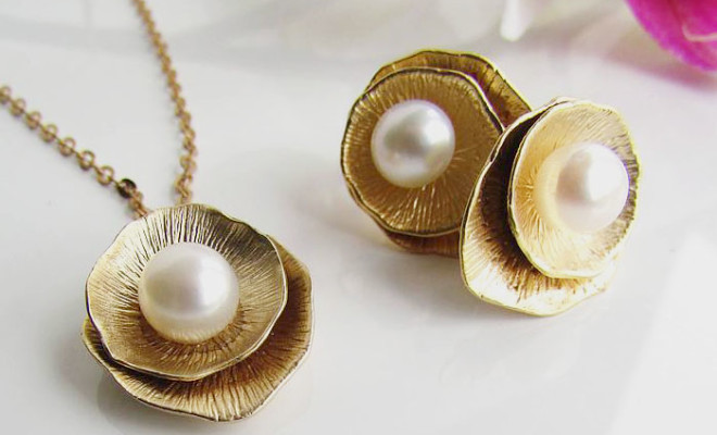 A Quick Guide for the First Time Buyer of Pearl Jewelry